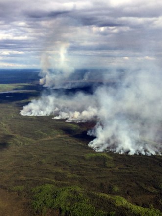 The 21,366-acre Mooseheart Fire (#204) is burning 13 miles southwest of Manley Hot Springs. Photo by Cody Nelson, BLM AFS