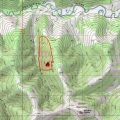 Map shows the Shovel Creek Fire perimeter in red against a green topographic background, with Shovel Creek to the east and 7 Mile Trail to the west