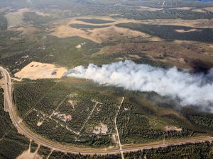 An aerial photo of the McKinley Fire burning near Mile 91 east of the Parks Highway. Photo by Tim Whitesell/Alaska Division of Forestry
