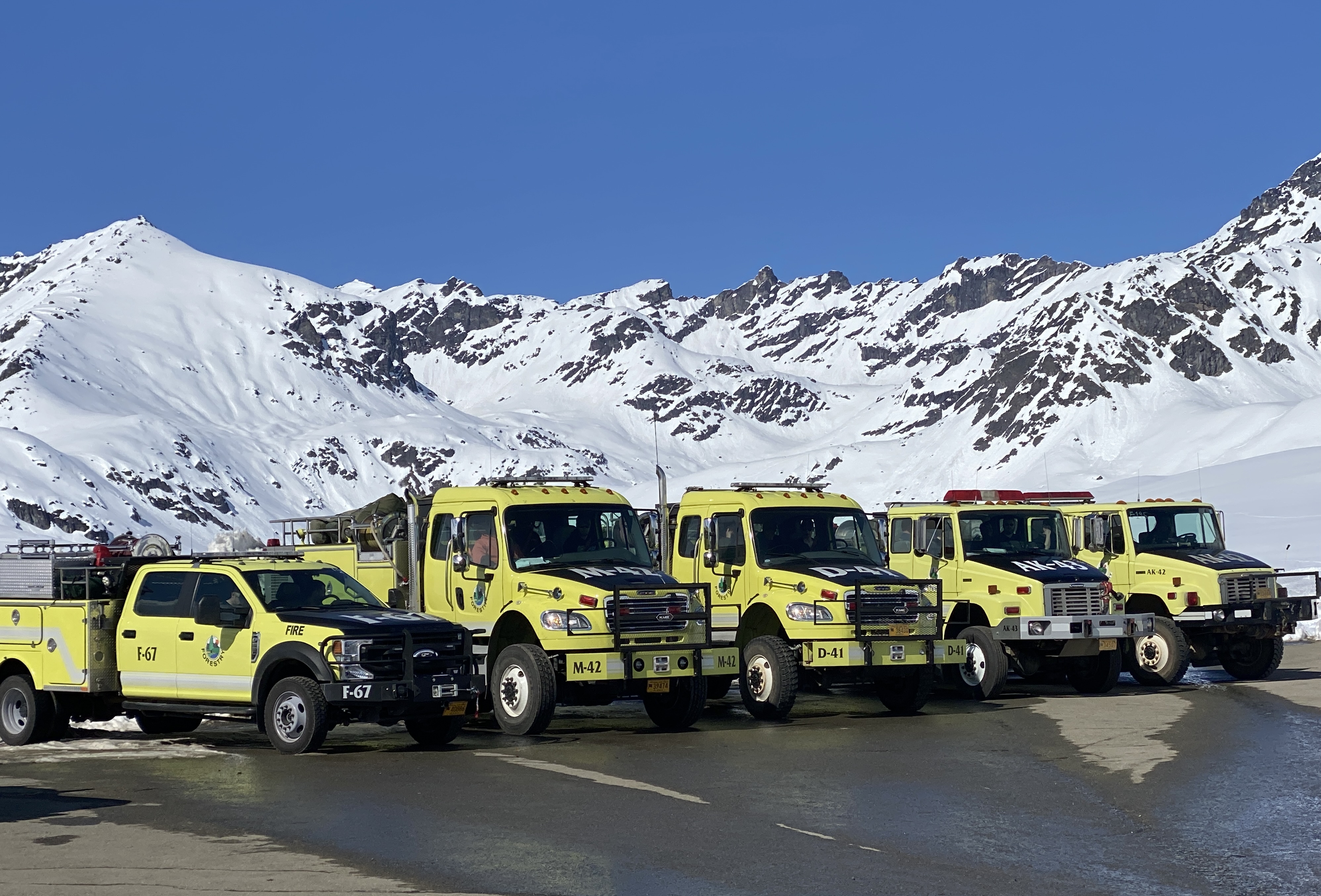 A few of DOF's type 6 and type 4 engines on the Wasilla side of Hatcher's Pass.