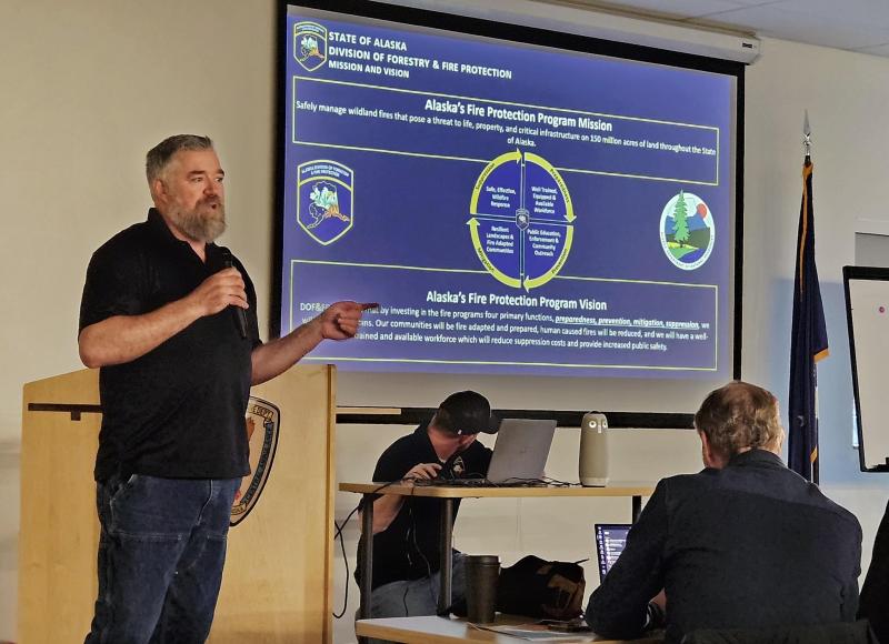 Program Manager Norm McDonald speaks to Division of Forestry & Fire Protection staff at the Spring Operations Training.