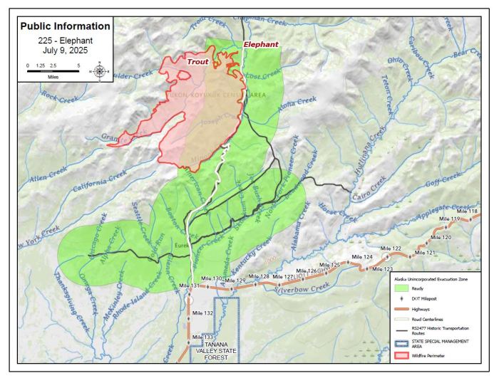 Map shows evacuation levels around Eureka, AK. Green color denotes Level 1 "Ready". Red shaded area notes the current fire location.