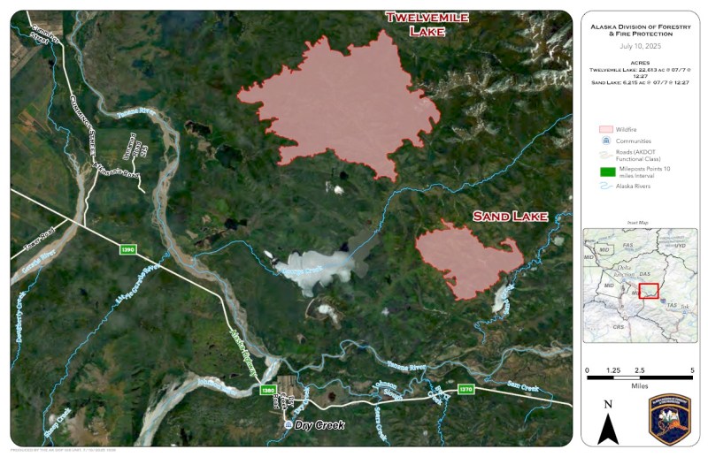 Map of the Twelvemile and Sand Lake Fires. 7-10-25
