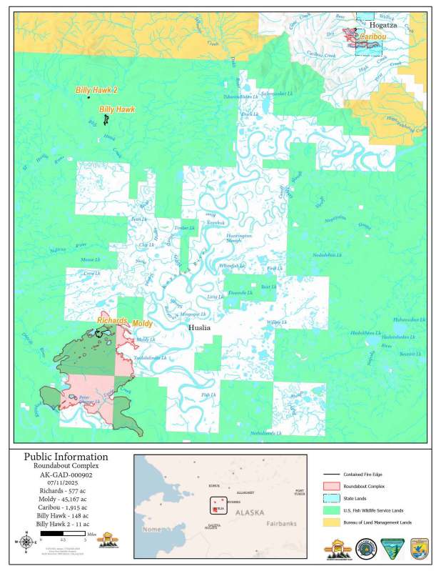 Image shows a map of the 47,819-acre Roundabout Complex for July 11, 2025. Map is mostly green with pink areas identifying individual fires. The Caribou Fire is in the northeast. The Moldy and Richards Fires are in the southwest. The Billy Hawk and Billy Hawk 2 Fires are in the northwest. The Moldy Fire is the largest on the map, at 45,167 acres.