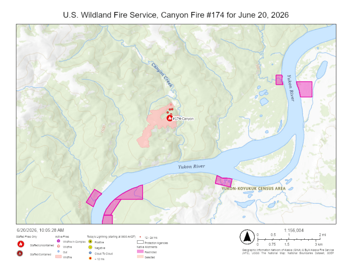 Map of Canyon Fire perimeter and active hot spots, west of Canyon Creek and north of the Yukon River