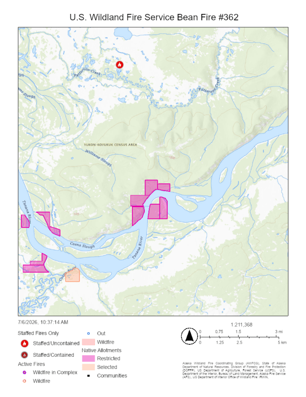 Map showing the Bean Fire as a flame dot north of the Tanana River and pink polygons marking Native allotments.