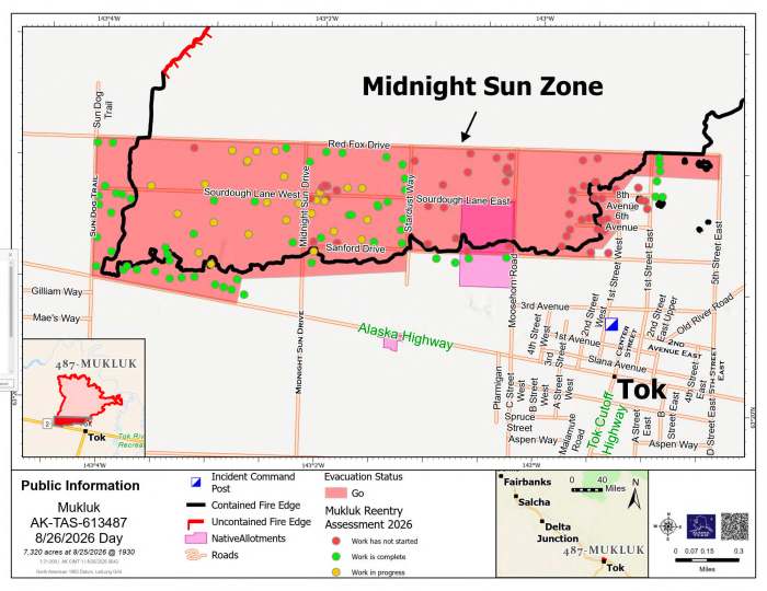 Map of Midnight Sun Zone GO! evacuated area of Tok in shaded red with a containment line showing the southern edge of the Mukluk fire perimeter.