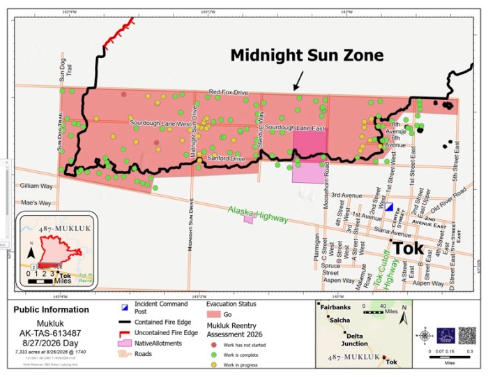 Map of Mukluk Fire southern perimeter with red shaded evacuated area in Tok.