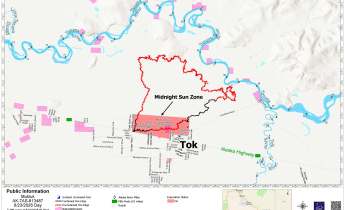 Map showing the fire perimeter in red and the evacuation zone in Tok in red.
